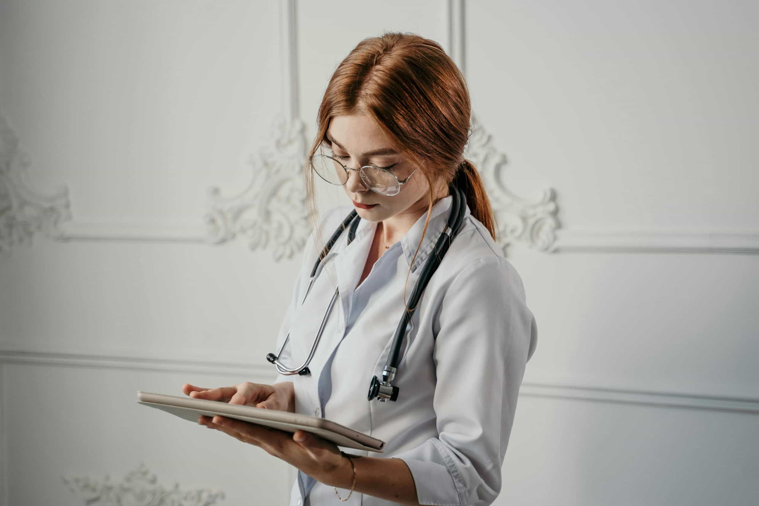 Potential and Challenges of Virtual Wards